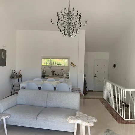 Island Deluxe , 2 Room, 100 Sqm, W-lan, 3 Terrace, 2 Bathroom Apartment *
