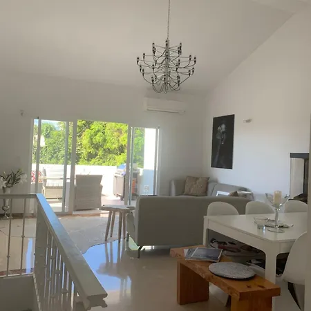 Island Deluxe , 2 Room, 100 Sqm, W-lan, 3 Terrace, 2 Bathroom * 埃斯特波纳