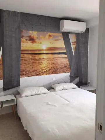 Island Deluxe , 2 Room, 100 Sqm, W-lan, 3 Terrace, 2 Bathroom Estepona